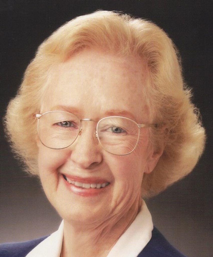 Elynor Claire Rooney Profile Photo