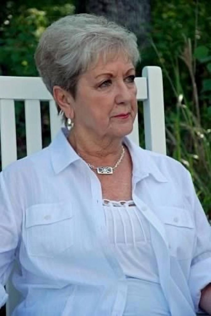 Gloria Jean Hickerson Profile Photo
