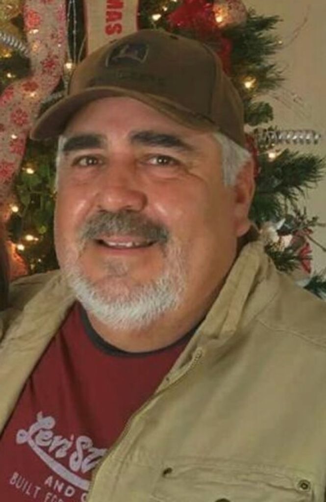 Luis Carlos Majalca Profile Photo