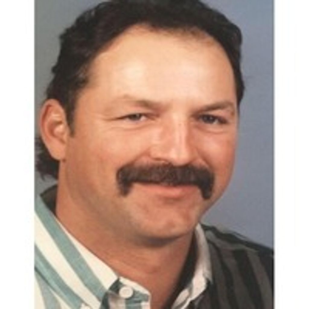 Ronald L. Hoxsie Profile Photo