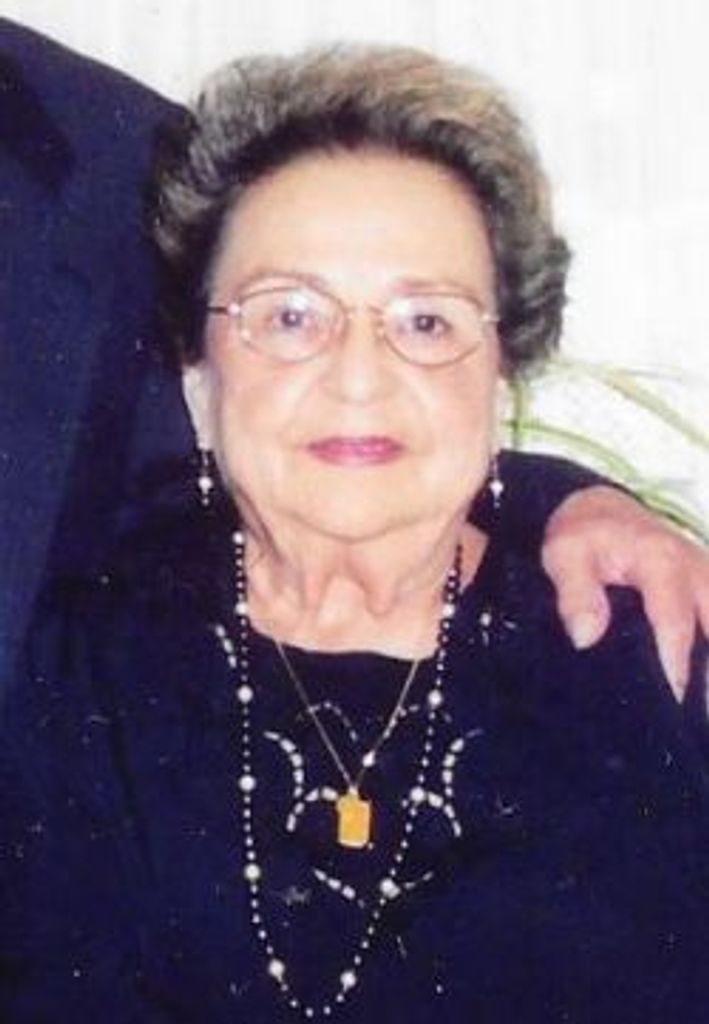 Alida Gomez Lavios