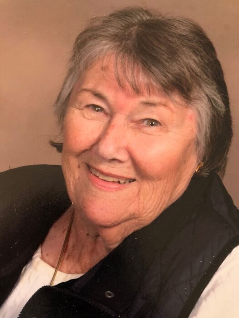 Barbara "Bobbi" Pastula