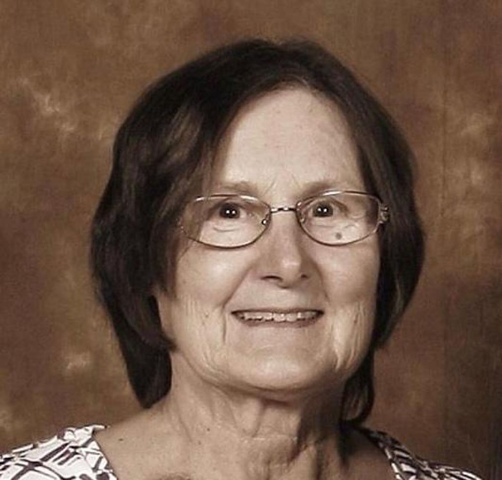 Suzanne LeRoy Profile Photo