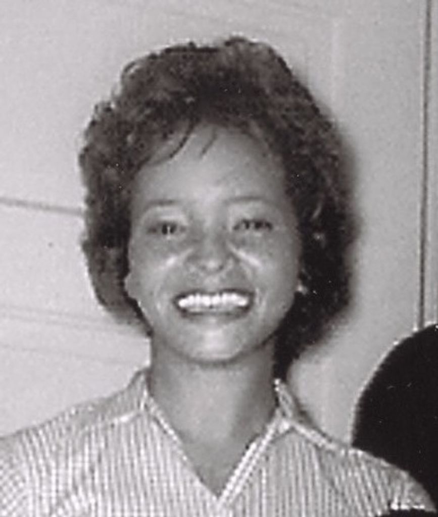 Claire (Nichols)  Bell Lee