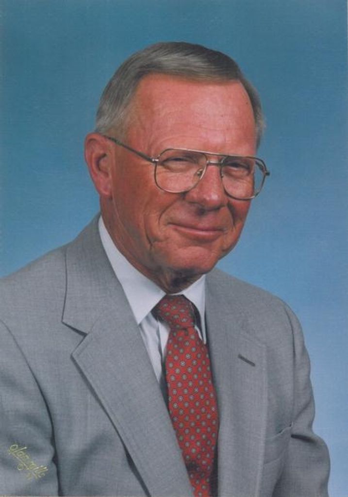 Robert W. Patterson Profile Photo