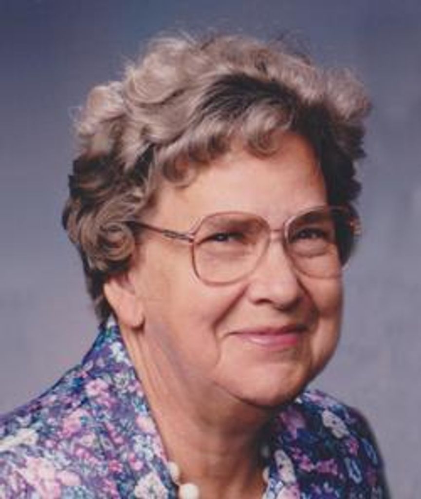 Carolyn Mcelvain