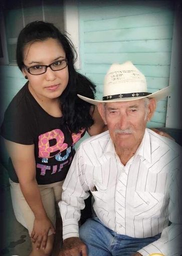 Santos Valdez Sr. photo gallery thumbnail 66 of 151