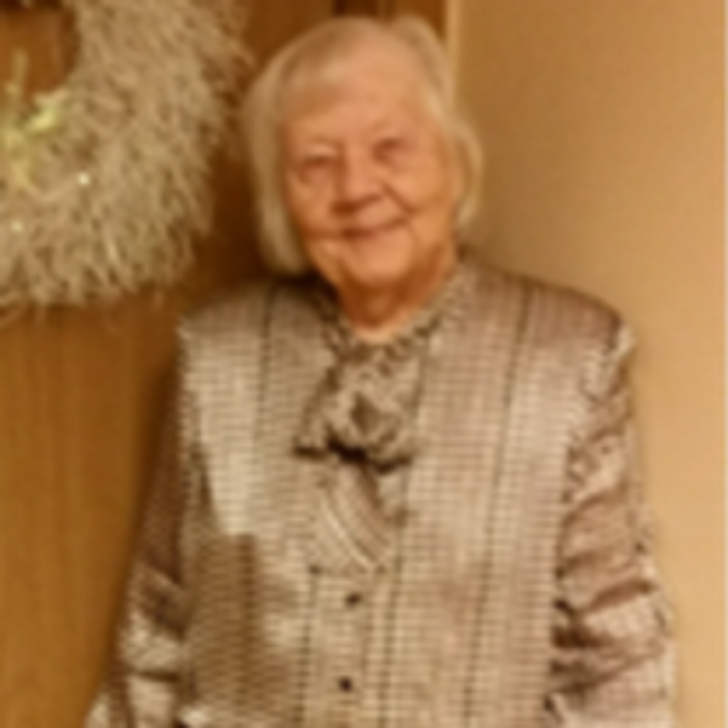 Evelyn Smith Carlson Rn