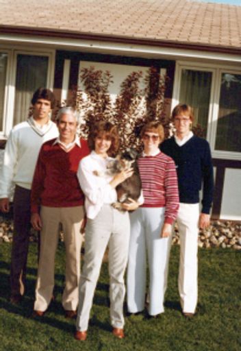 Russell Knuth photo gallery thumbnail 57 of 81