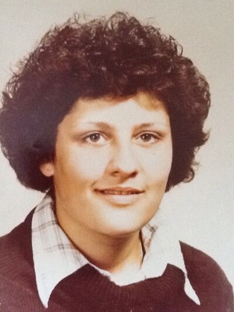 Lori E. Hickey Profile Photo