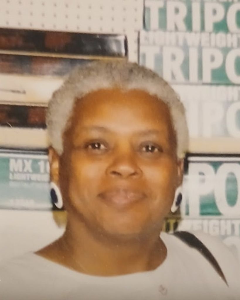 Georgetta Calhoun