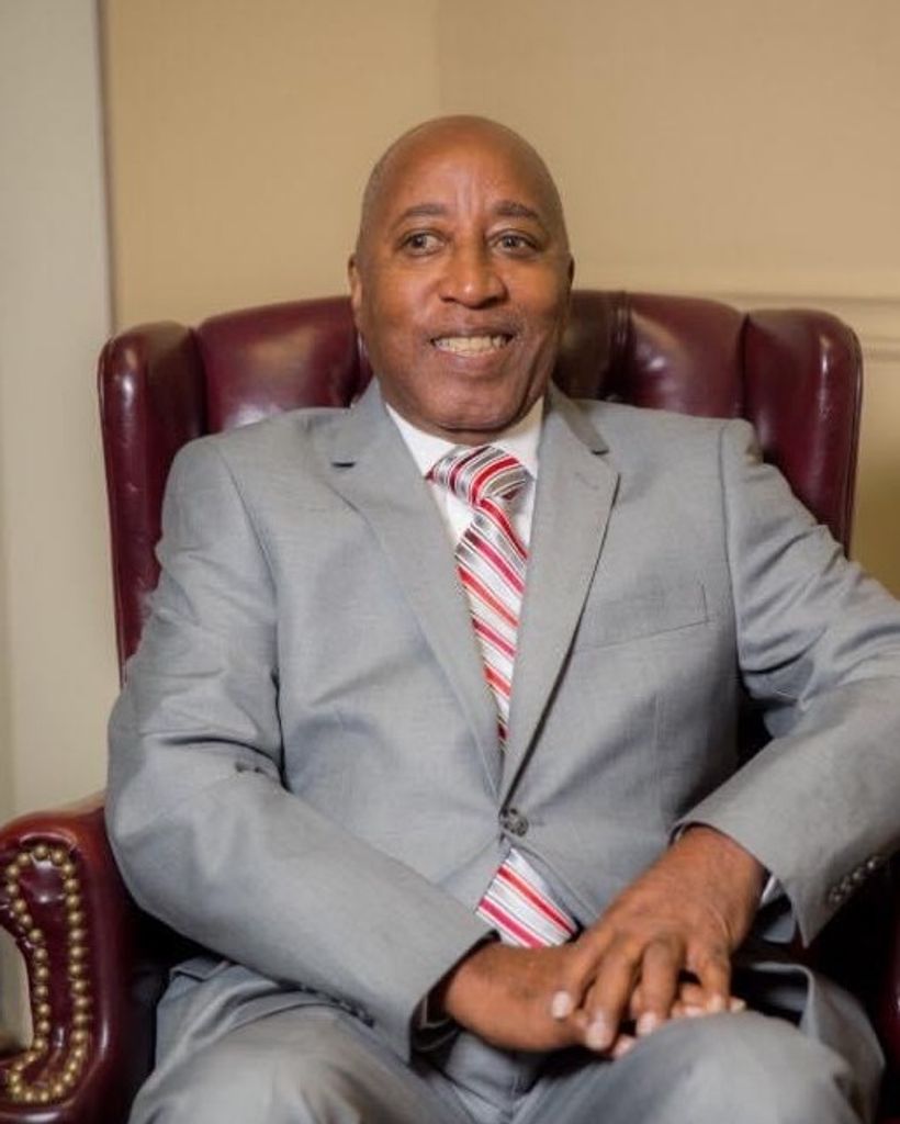 Charles MacAuthur McCelos