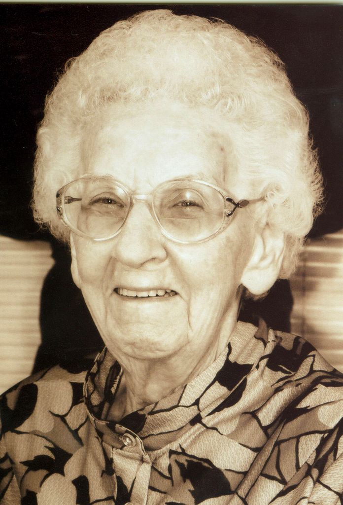 Louise Reynolds Profile Photo