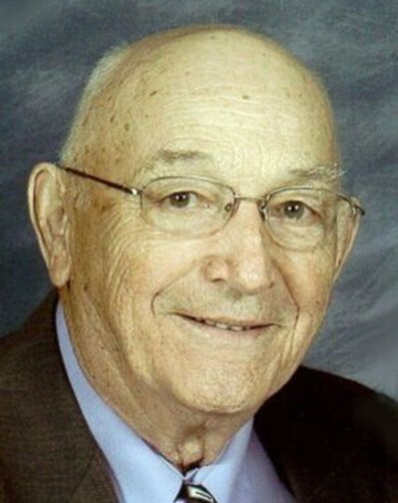 Louie M Krueger Profile Photo