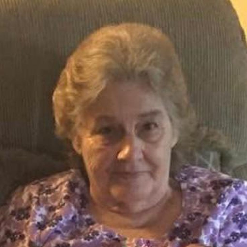 Mary Elizabeth Mull Profile Photo