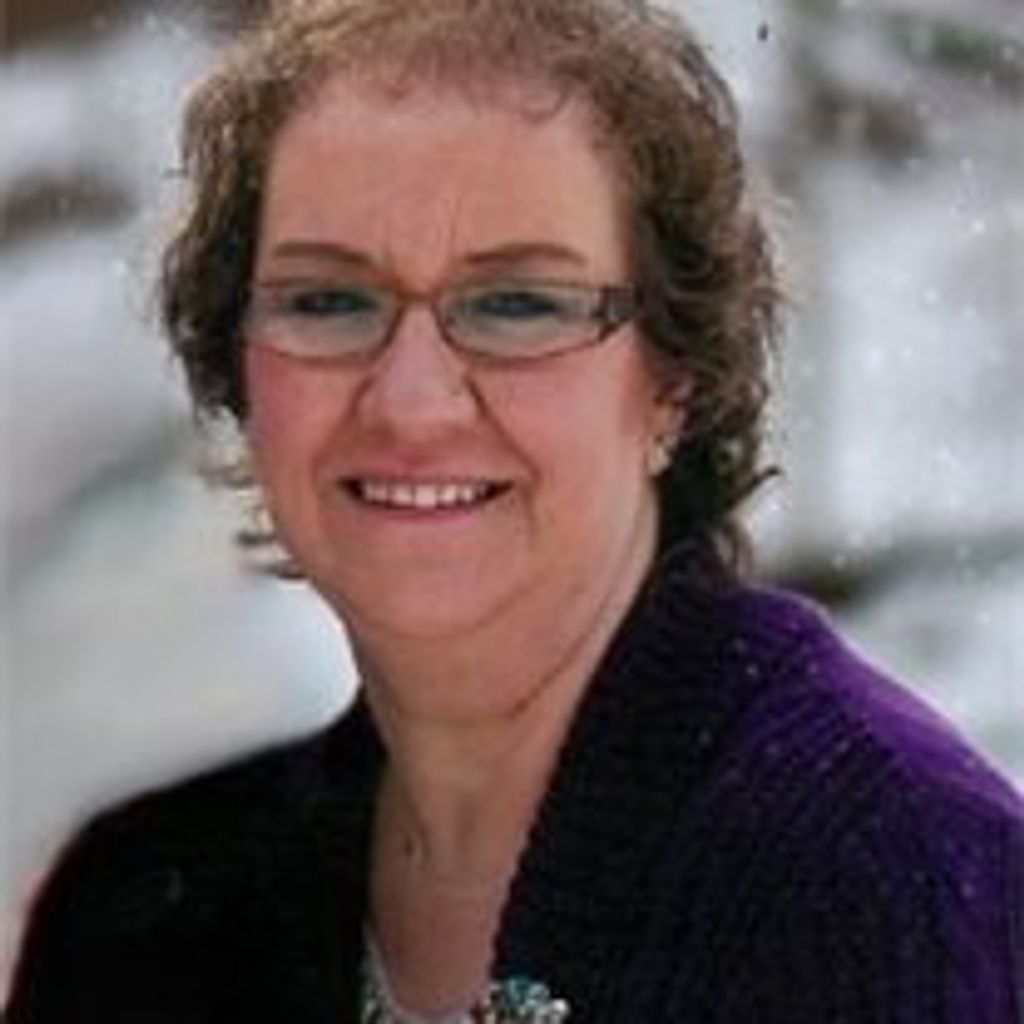 Caroline Kaye Luli (Sambuco)