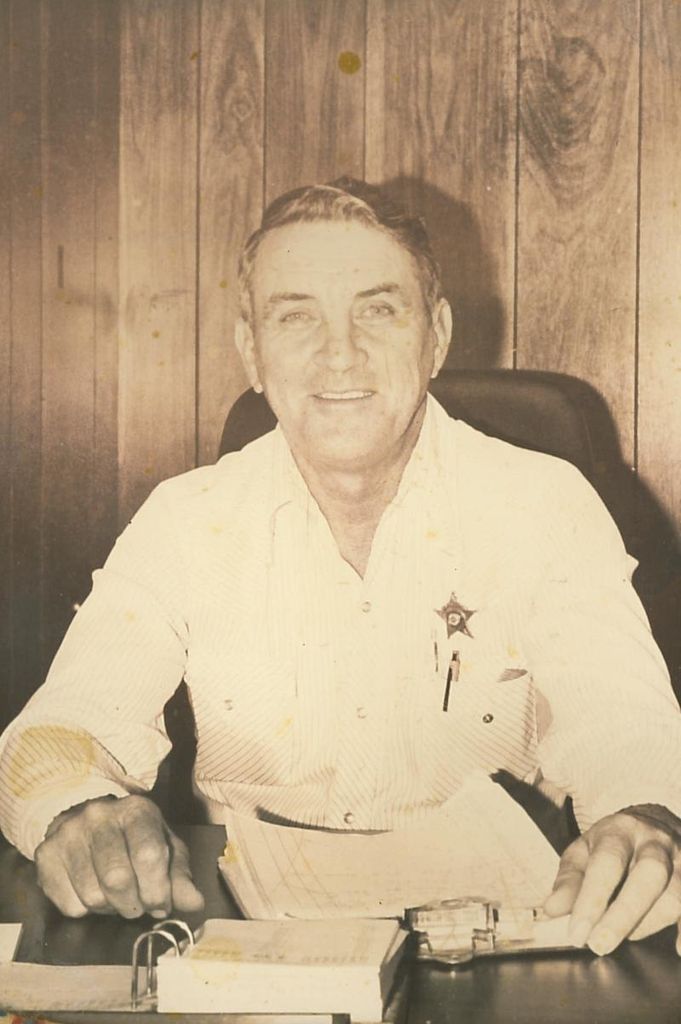 Earl "Friday" Hurtt