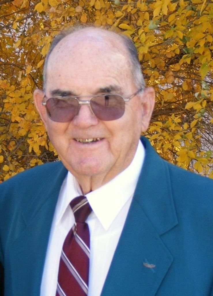 Forest Erwin Estella Profile Photo
