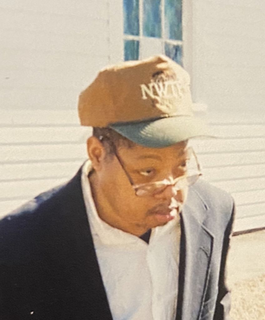 Lonza Graves Profile Photo