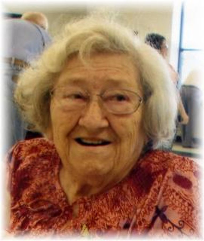 
Helena
 
Hahn
 Profile Photo
