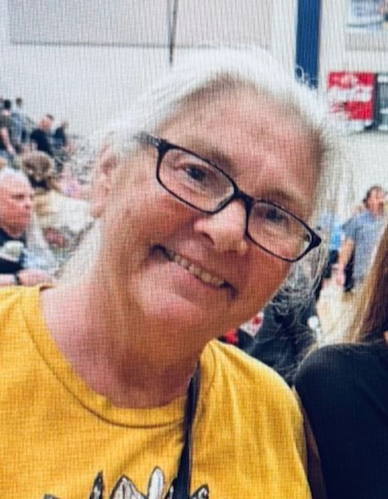 Laura Anderson Profile Photo