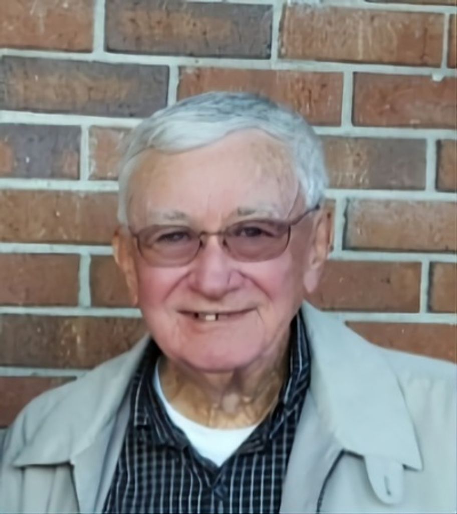 Lewis Wayne Golden Profile Photo