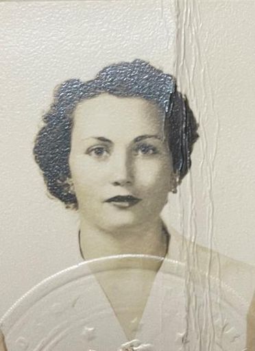 Cecile Swolensky Profile Photo