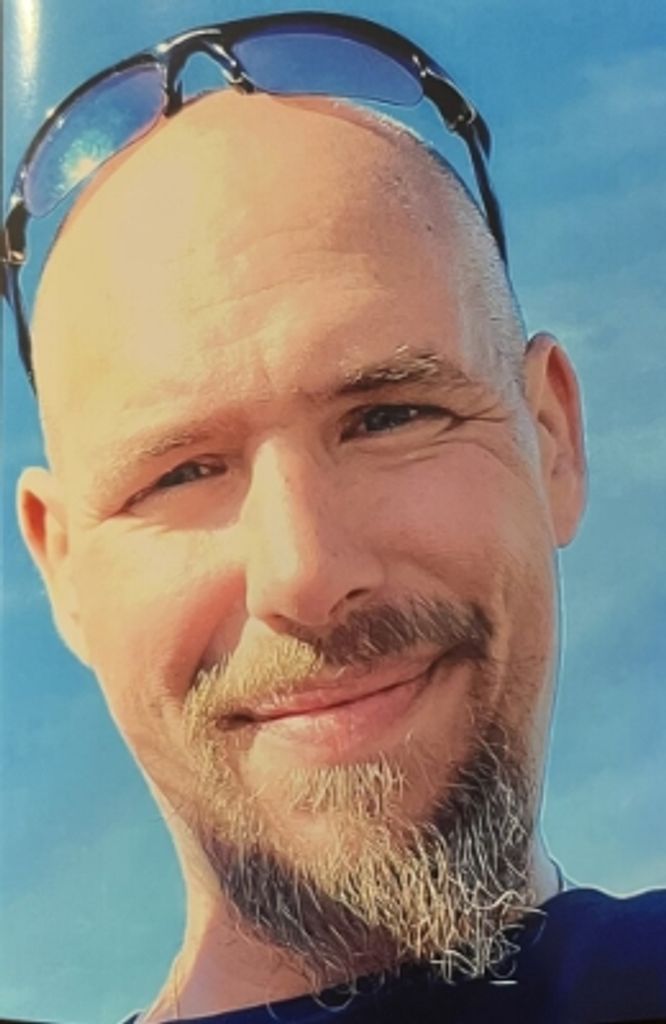 Sean P. Knechtel