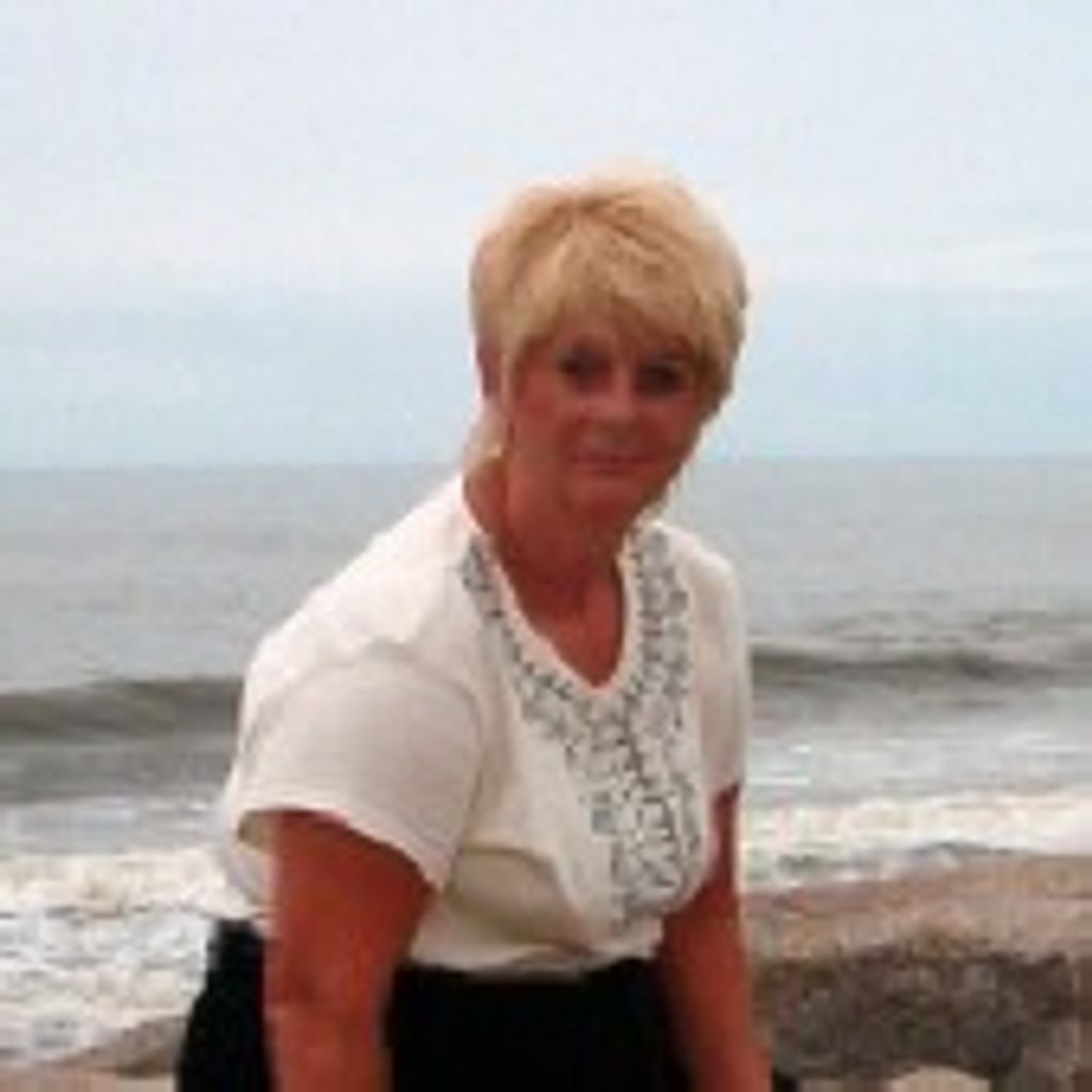 Mellonie Holmes