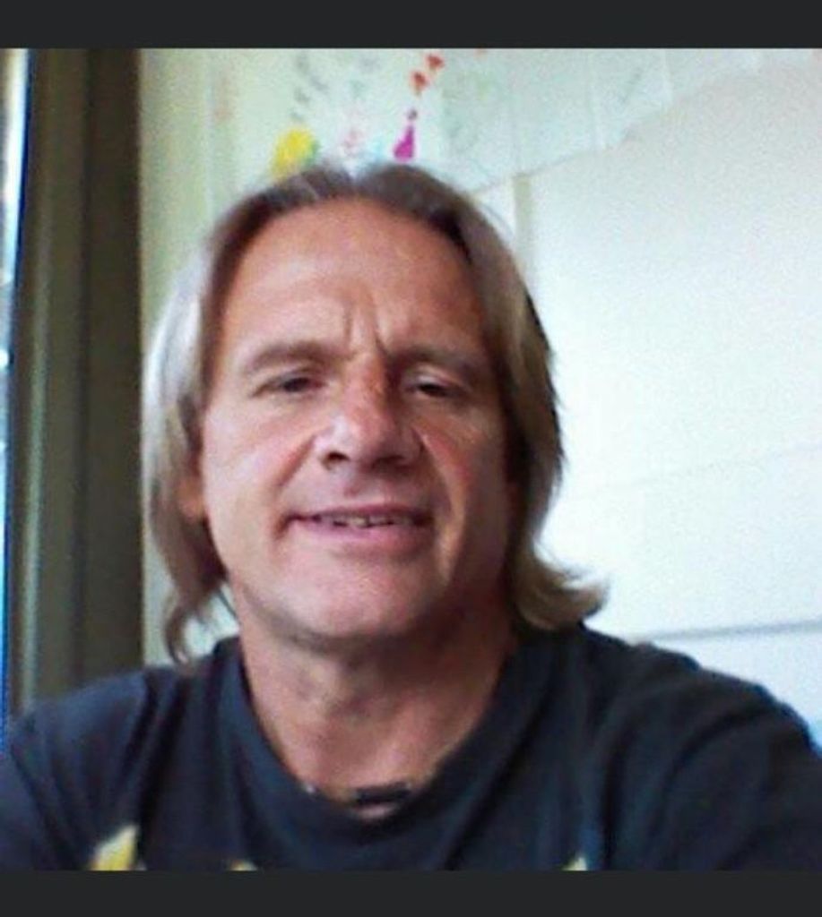 Robert Leslie Jones