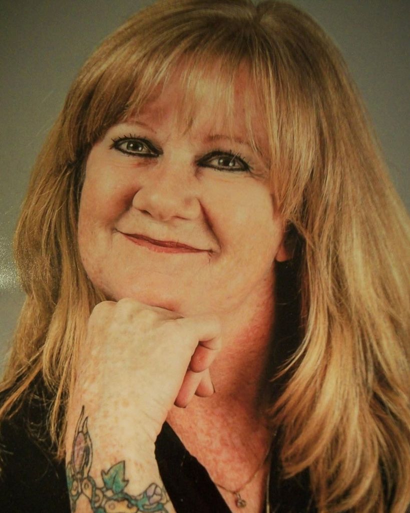 Georgina "Ginny" Evelyn Metcalfe