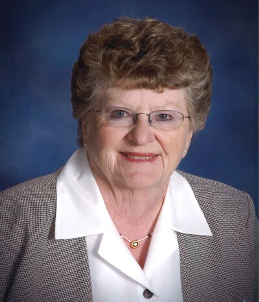 Leona Marie Brazda Duft Profile Photo