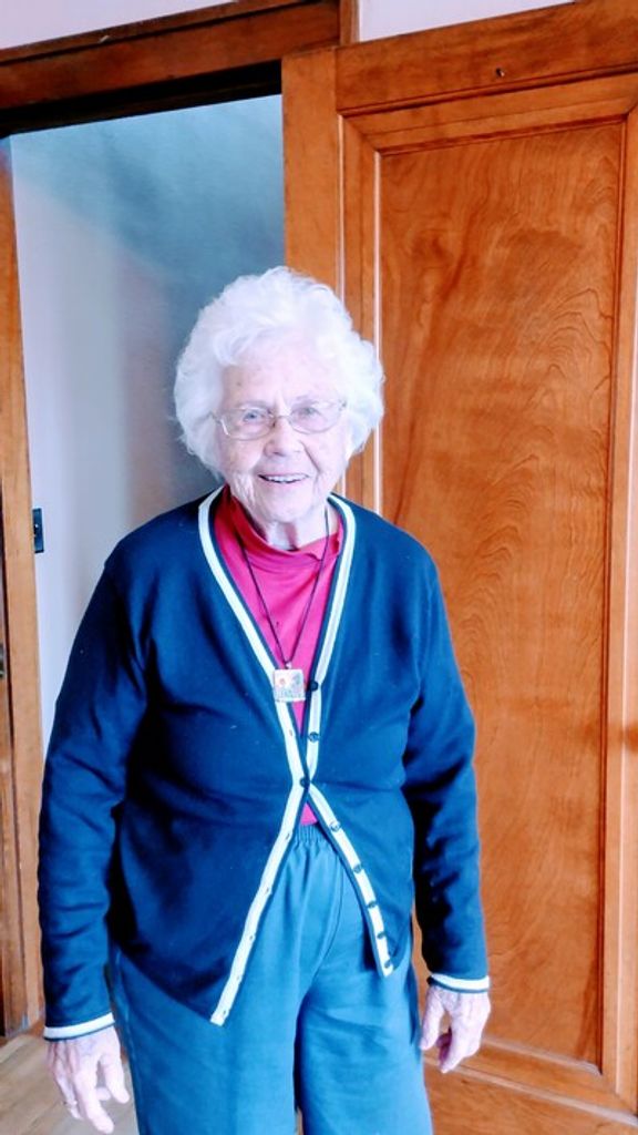 June Mildred Hambly Profile Photo