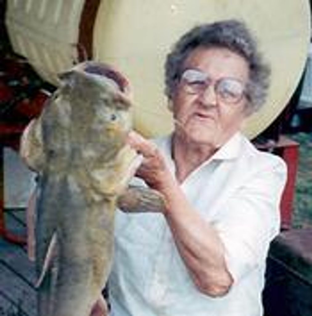 Ellanora "Ellie" Fojt