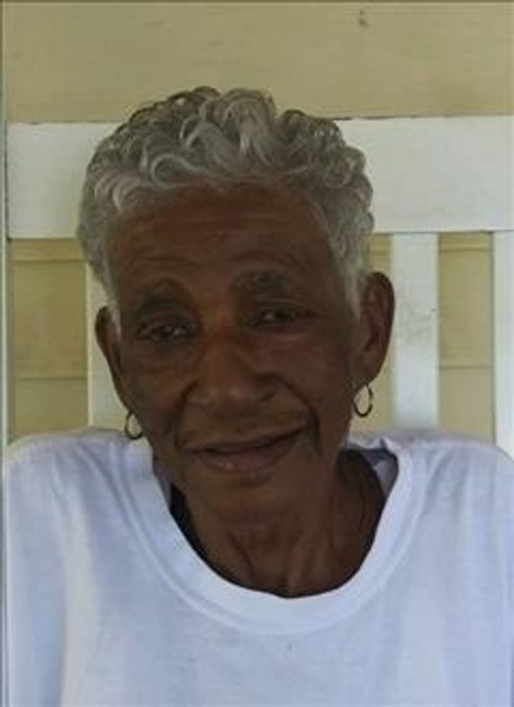 Lillie Mae Holly Profile Photo