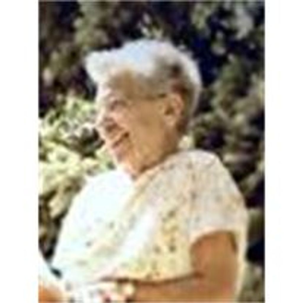 Mary M. - age 84 - Española Naranjo