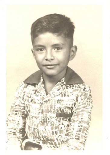 Eduardo C. Luna photo gallery thumbnail 4 of 184