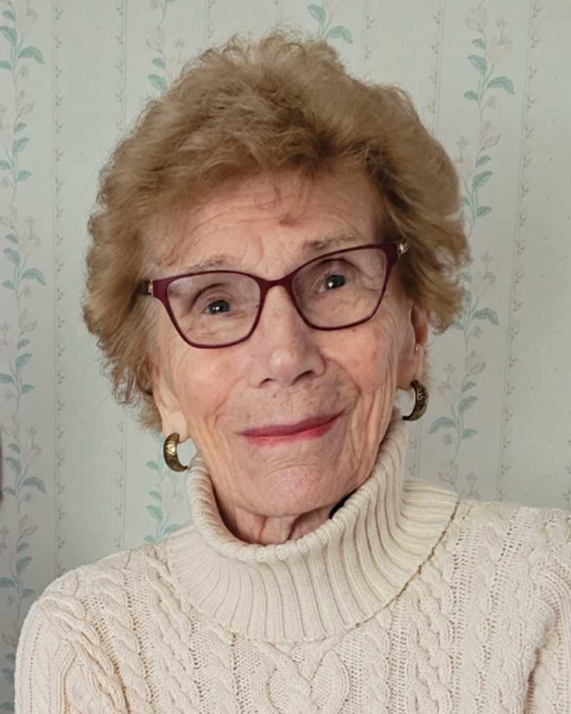 Rosemarie Housteau Profile Photo