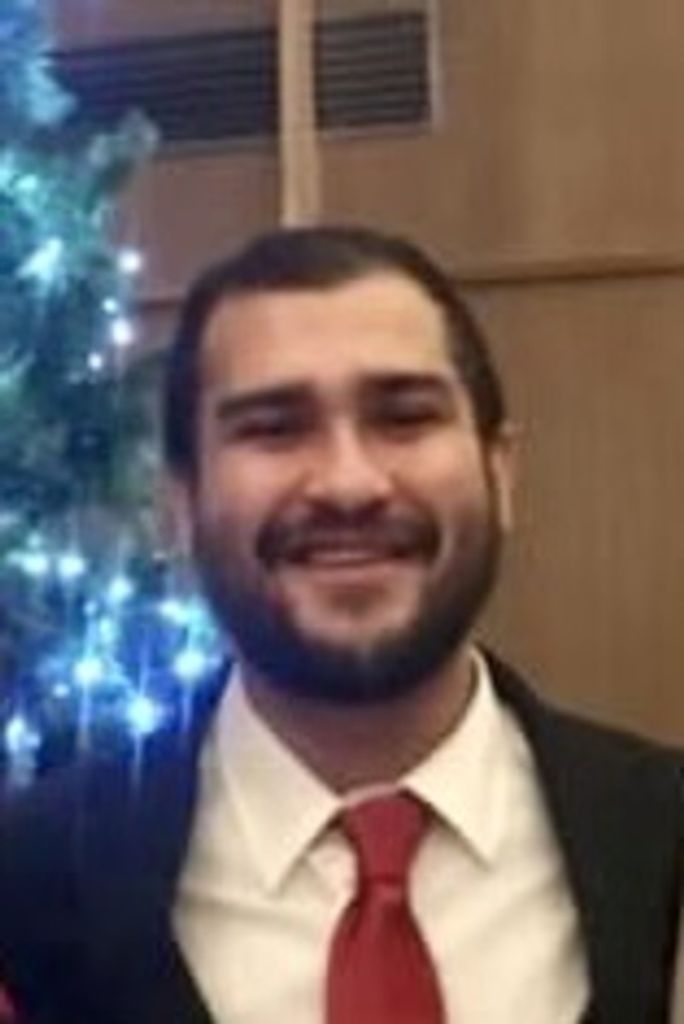 Jaron Logan Neal Muench Profile Photo