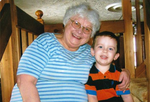 Carolyn J. (Bergstrom)  Bohl photo gallery thumbnail 78 of 133