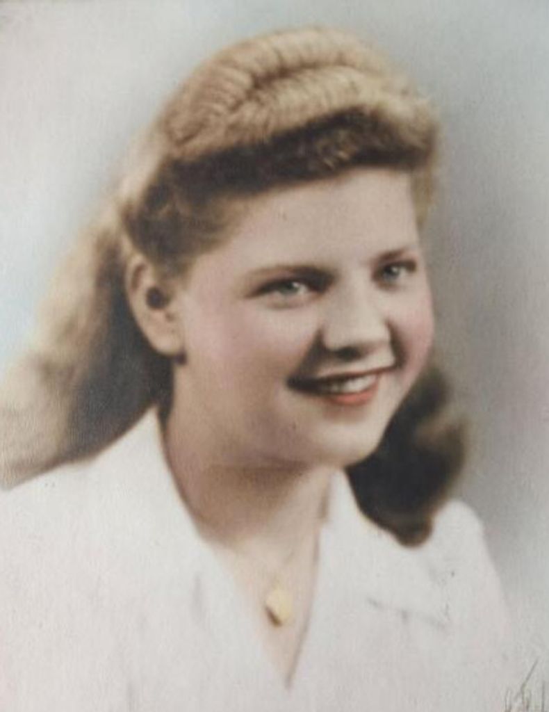 Lola Mae (Wingrove)  Vandyne Profile Photo