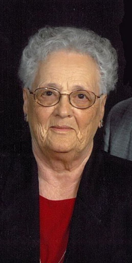 Marianne Cole