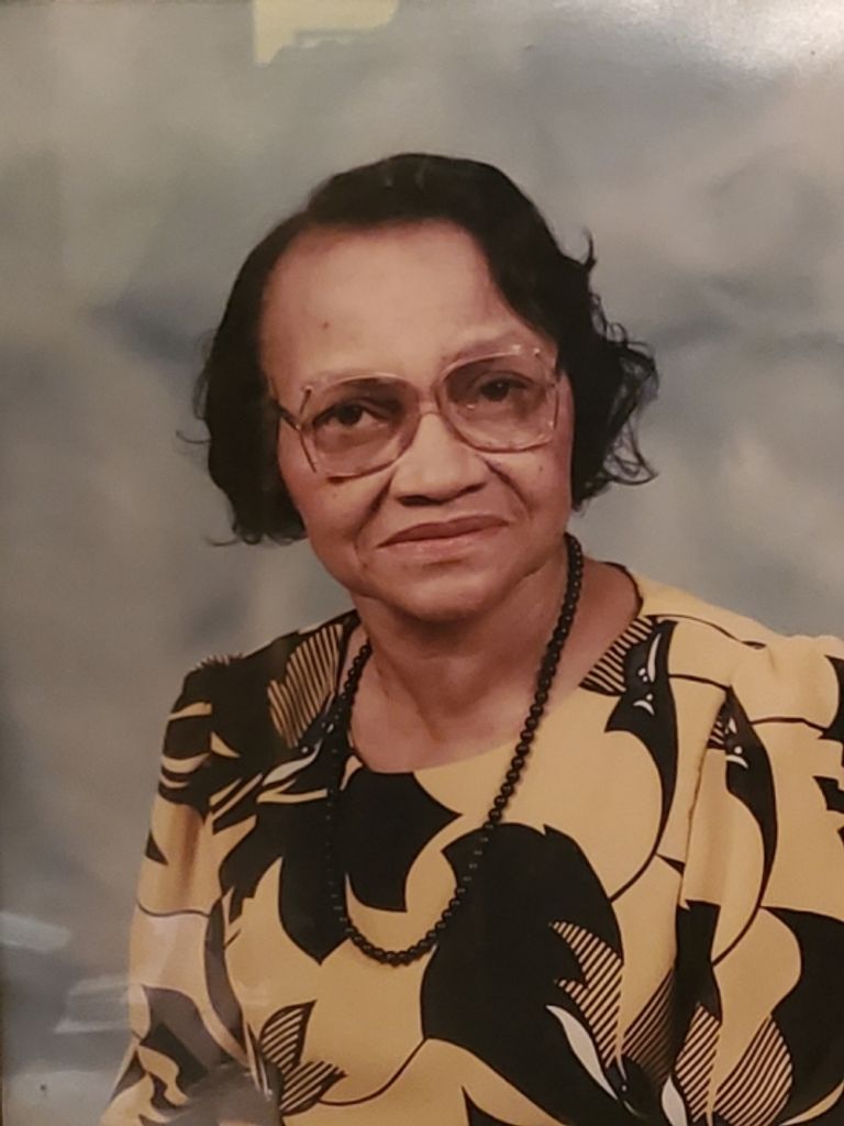 ROSA TURNER Profile Photo