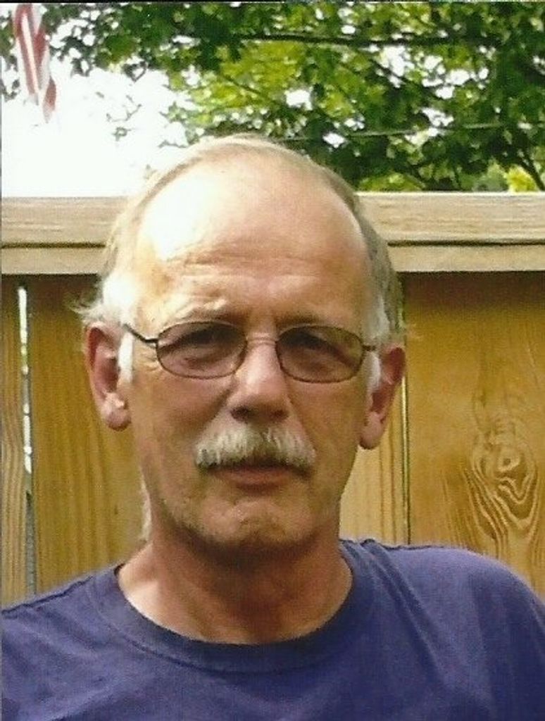 Stephen  E. Lacomb Profile Photo