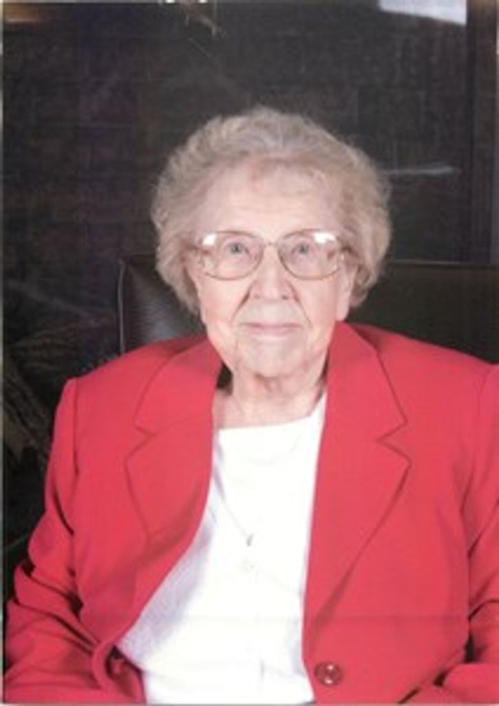Evelyn E. Macmillen