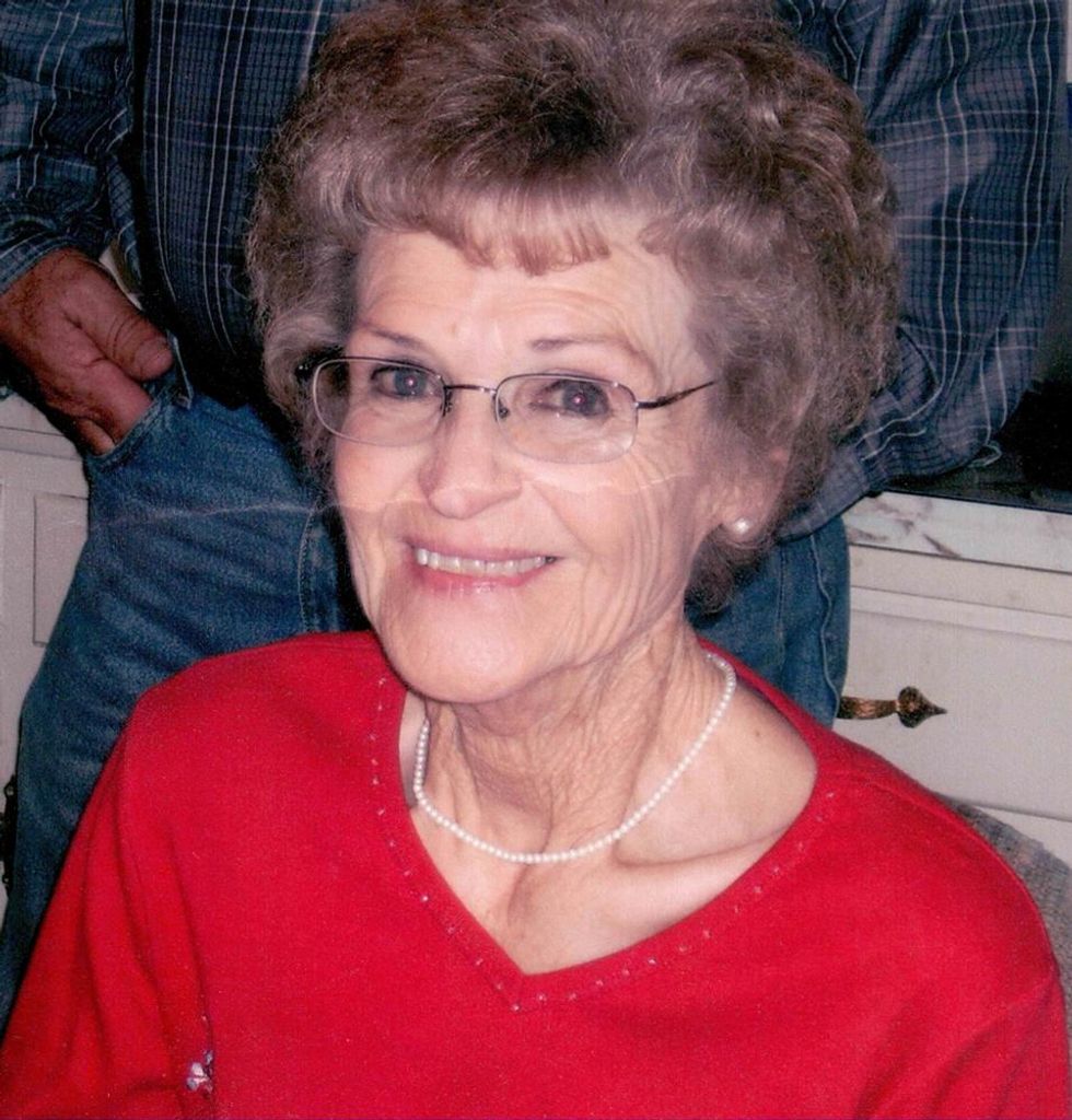 Lola Bartlett Profile Photo