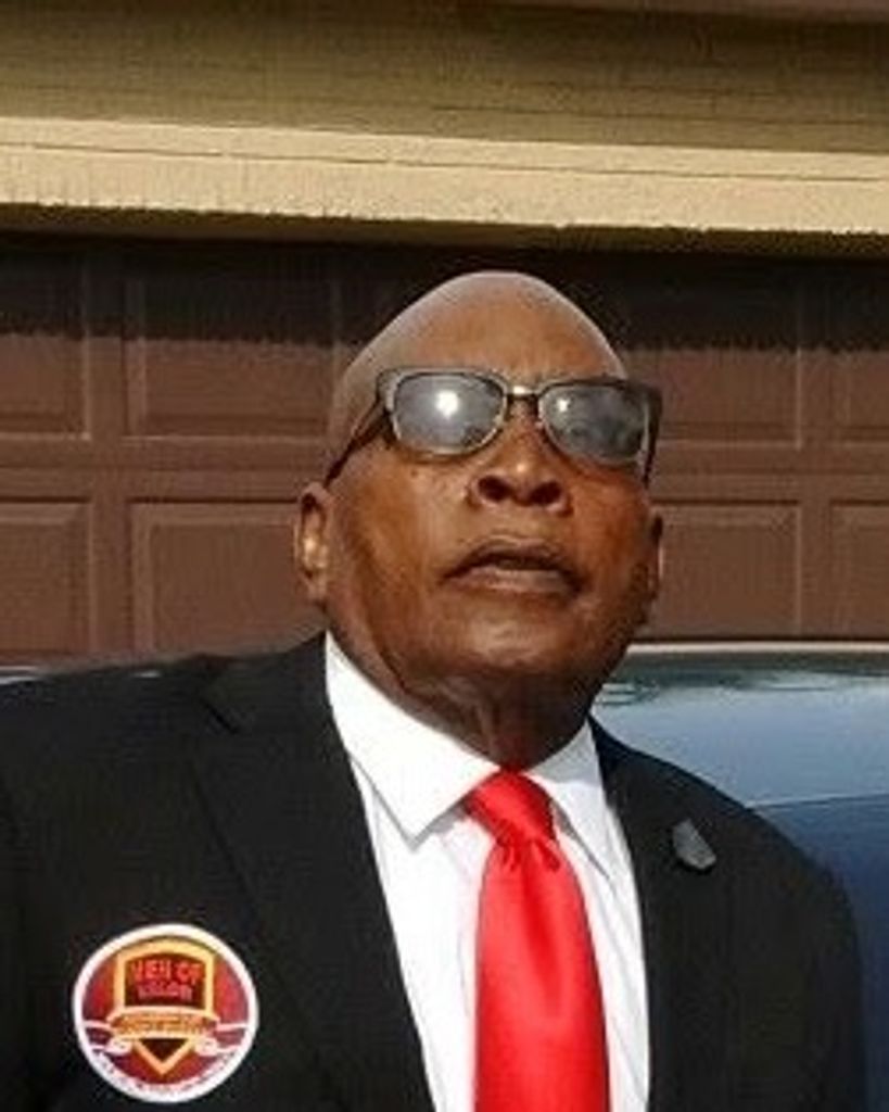 James "T-Foot" Roberts Profile Photo