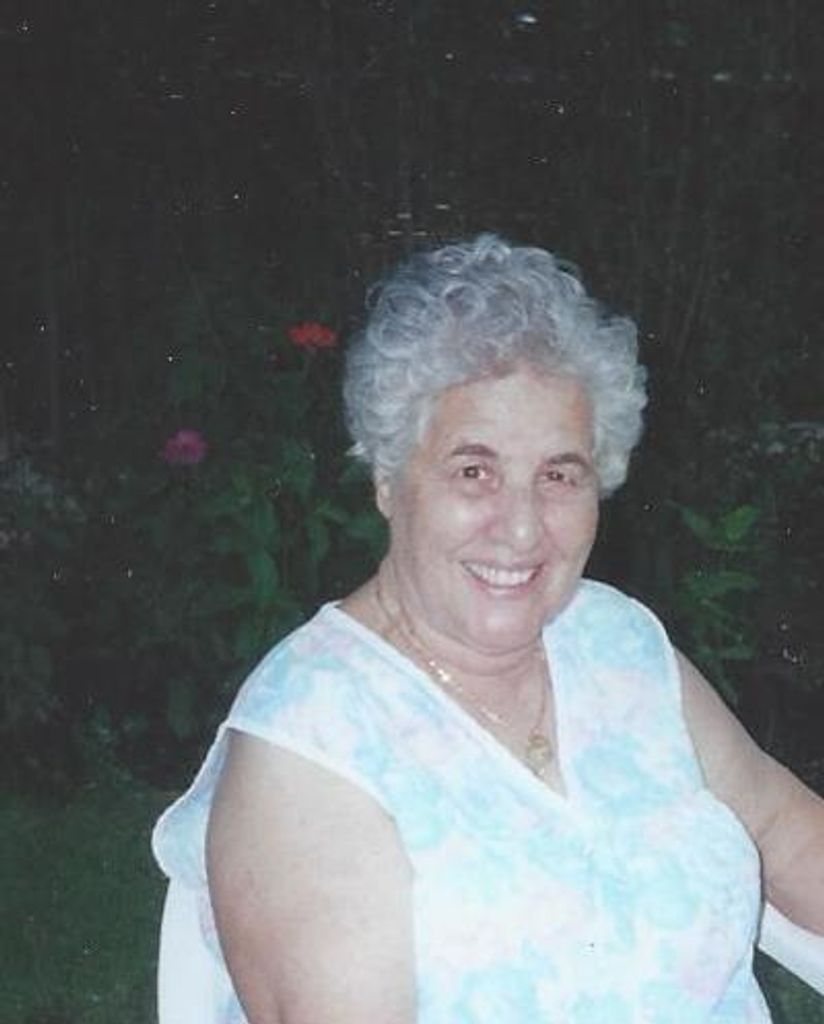 Rose Apodiakos Profile Photo