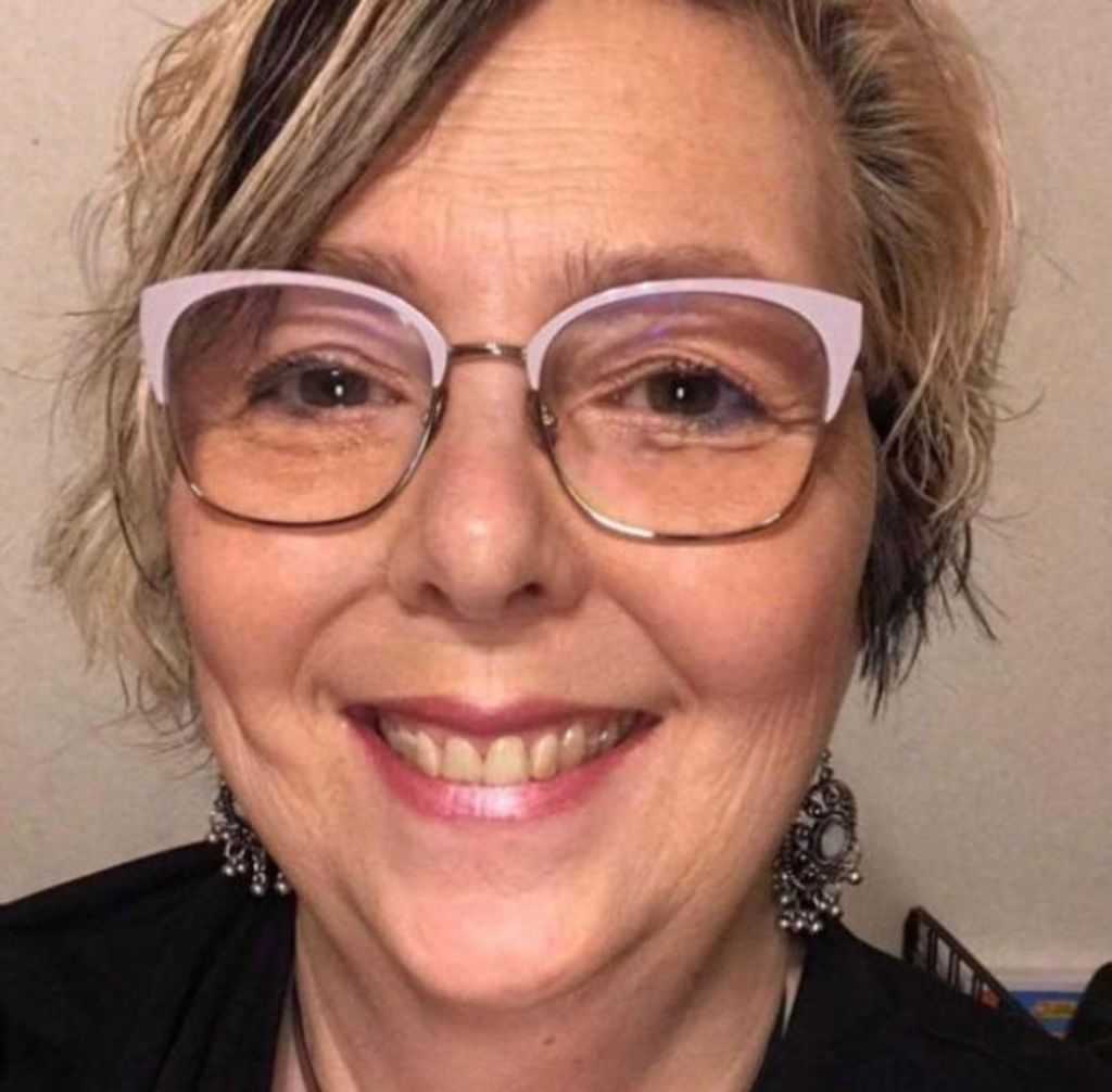 Leslie Ann Wingert Profile Photo