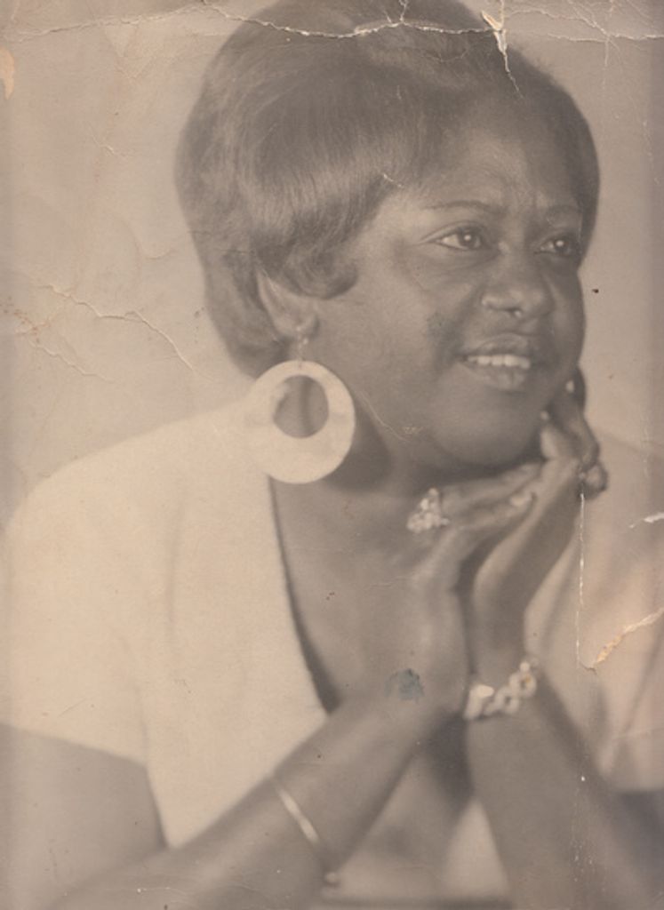 Mrs. Gertrude H. Holt Profile Photo